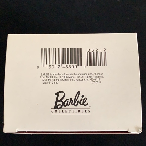 1997 Hallmark Holiday Barbie Ornament - Picture 9 of 16